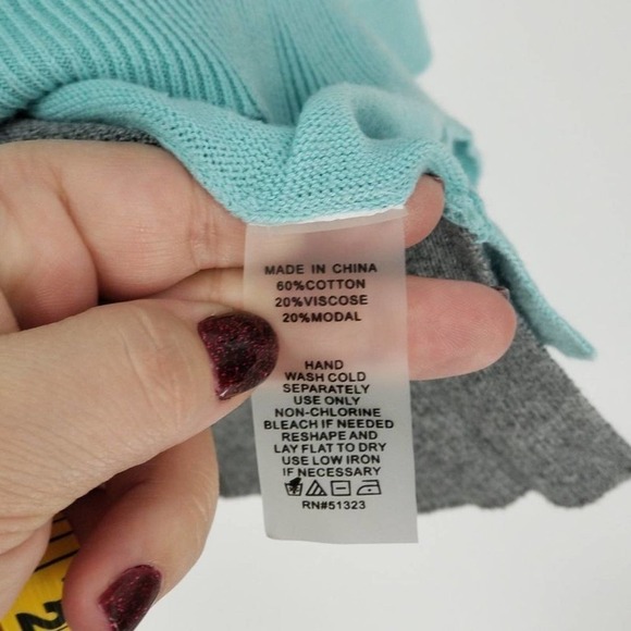 Vince Camuto Colorblock Boatneck Knit Sweater Size Large Blue Gray Front Pockets - Picture 6 of 6